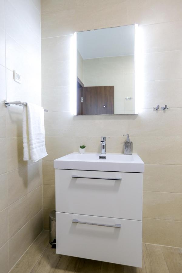 Villa Astoria Biograd Na Moru Ngoại thất bức ảnh