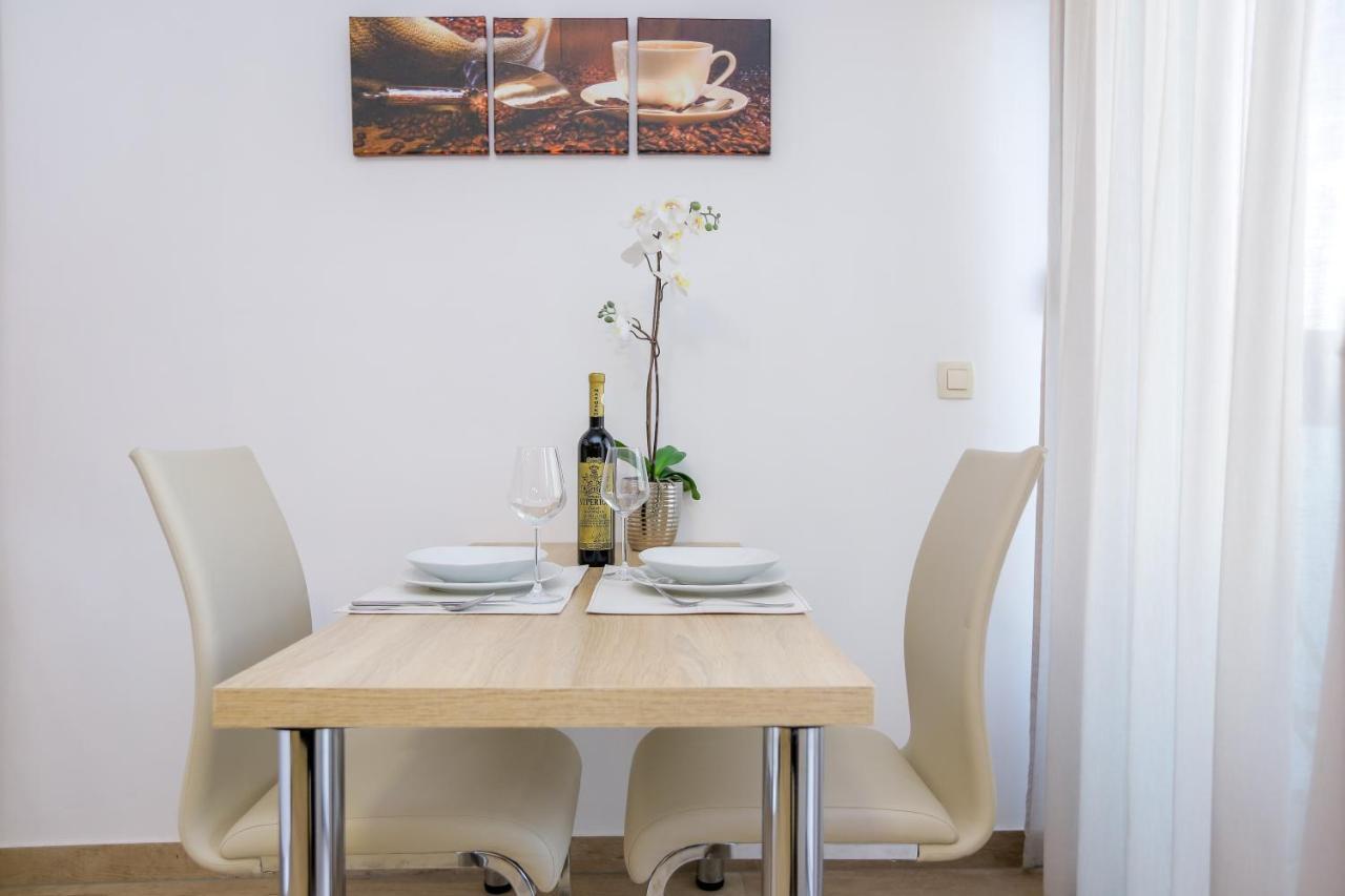 Villa Astoria Biograd Na Moru Ngoại thất bức ảnh