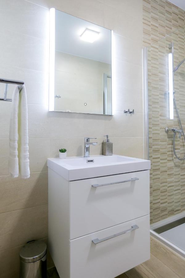 Villa Astoria Biograd Na Moru Ngoại thất bức ảnh