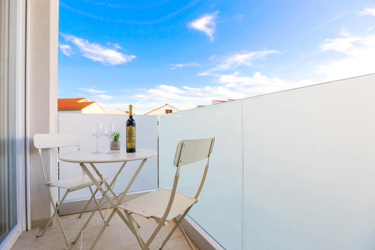 Villa Astoria Biograd Na Moru Ngoại thất bức ảnh